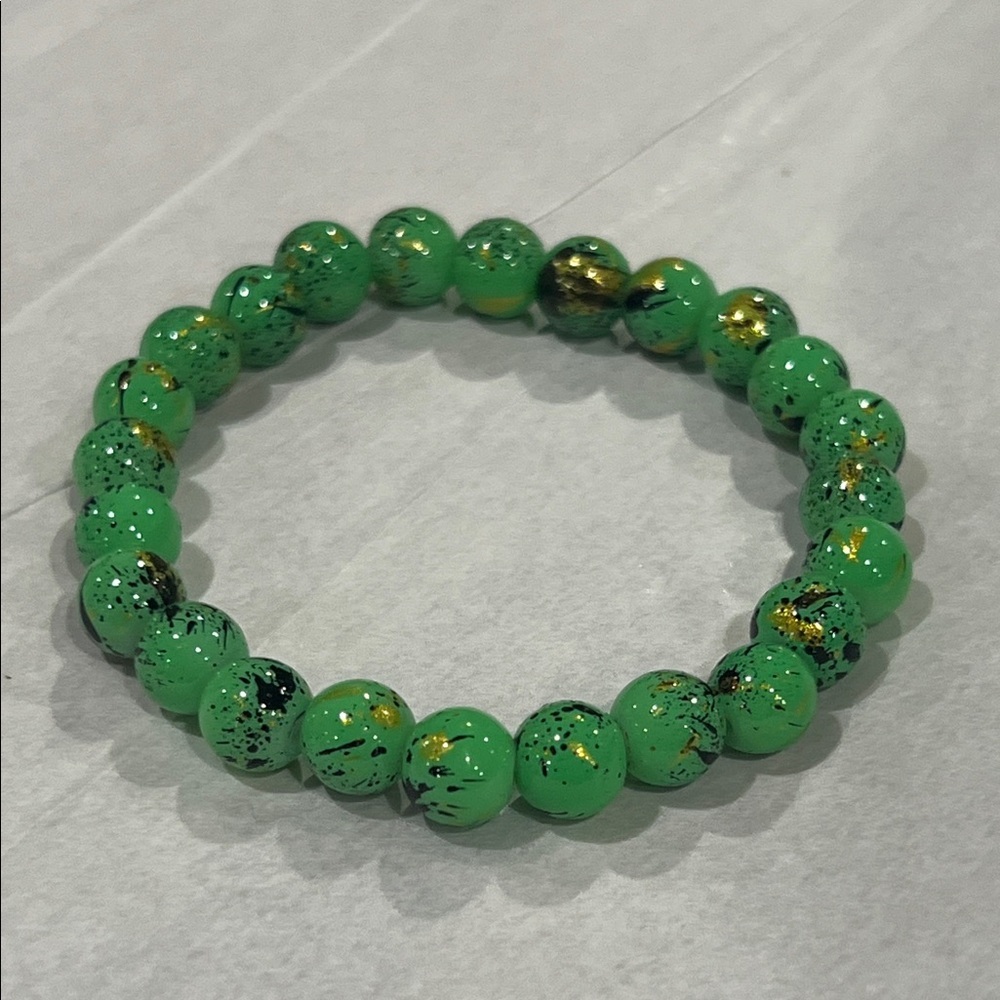 Vibrant Green and Gold Speckled Bracelet